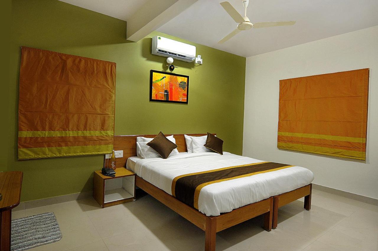 Yelahanka Airport Bliss Boutique Hotel מראה חיצוני תמונה
